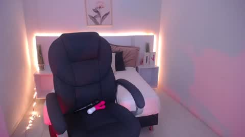 Violeta leon online show from 01/11/25, 03:55