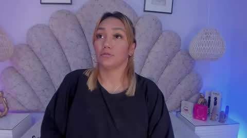violeta_medina online show from 02/17/26, 02:52
