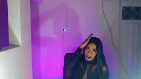violeta_r_01 online show from 06/21/26, 04:48