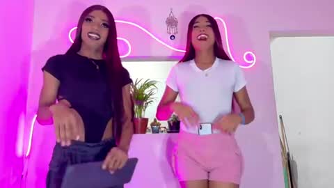violeta_r_01 online show from 08/03/26, 01:59
