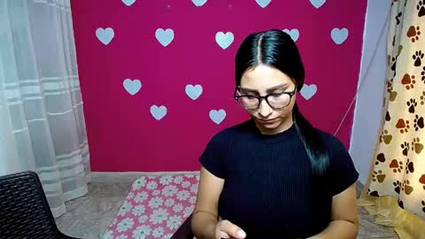Snapshot of violeta_rouses chatting on 04/15/26, 07:43 violeta_rouses online show from 04/15/26, 07:43