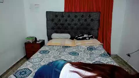 Snapshot of violeta_rouses chatting on 07/13/26, 03:53 violeta_rouses online show from 07/13/26, 03:53