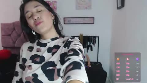 Snapshot of violeta_scott_ chatting on 08/04/26, 04:20 violeta_scott_ online show from 08/04/26, 04:20