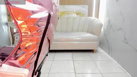 IG violeta sub online show from 11/14/25, 01:10