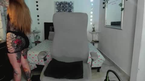 Violeta online show from 04/16/26, 04:46