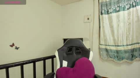 Jimena online show from 02/23/25, 01:24