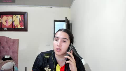 Snapshot of violetalee chatting on 04/12/26, 02:16 Jimena online show from 04/12/26, 02:16