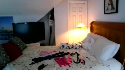 violetann93 online show from 03/12/26, 03:07