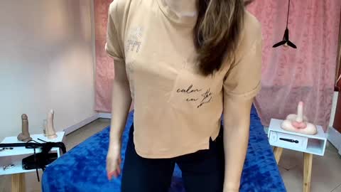 VIOLETA online show from 12/16/24, 04:05