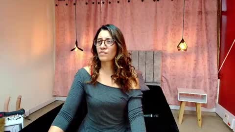 VIOLETA online show from 03/10/25, 01:54