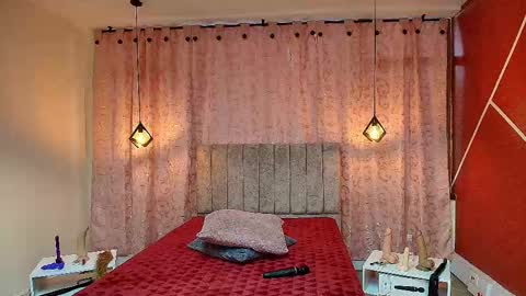 VIOLETA online show from 09/29/25, 01:38