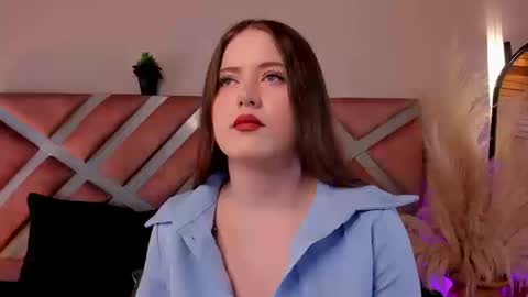 Call me Violet online show from 09/12/25, 07:58