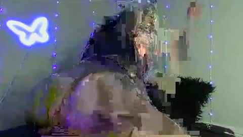 VioletDream online show from 10/17/25, 07:22