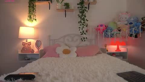 Snapshot of violeth___ chatting on 07/03/26, 11:16 violeth___ online show from 07/03/26, 11:16
