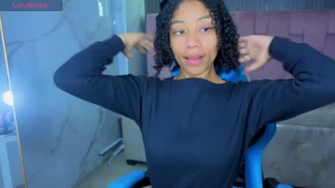 Snapshot of violeth_b chatting on 06/20/26, 01:03 violeth_b online show from 06/20/26, 01:03
