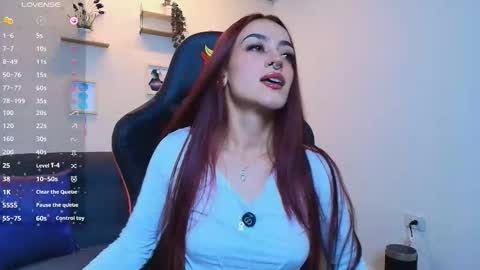 Snapshot of violeth_rosse_ chatting on 12/19/25, 10:39 violeth_rosse_ online show from 12/19/25, 10:39