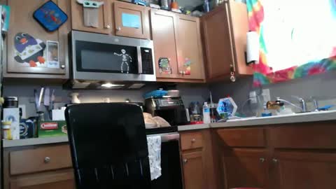 Violet Hooper online show from 02/11/25, 03:29