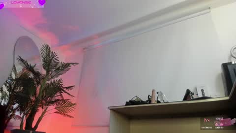 violetparkker online show from 01/22/25, 11:56