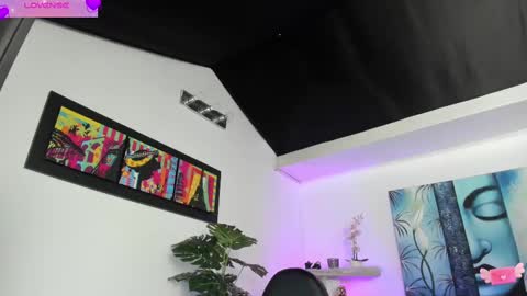 violetparkker online show from 02/25/25, 12:45