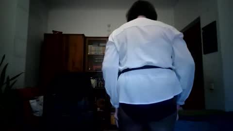 Snapshot of violetpulse chatting on 11/06/25, 12:39 violetpulse online show from 11/06/25, 12:39