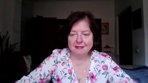 Snapshot of violetpulse chatting on 11/07/25, 09:42 violetpulse online show from 11/07/25, 09:42