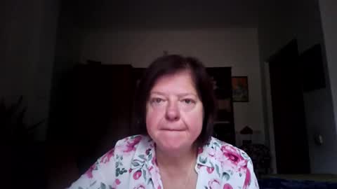 Snapshot of violetpulse chatting on 11/11/25, 08:36 violetpulse online show from 11/11/25, 08:36