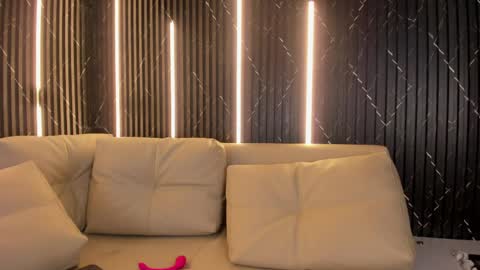 Violet Rose online show from 04/06/26, 04:46