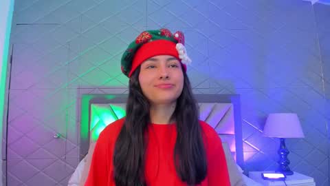 Violet Rousse online show from 12/01/25, 04:45