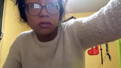 Snapshot of violetsexhot999 chatting on 12/01/25, 09:25 Violet777 online show from 12/01/25, 09:25