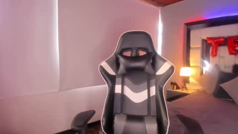 violetskinny online show from 03/07/25, 08:00