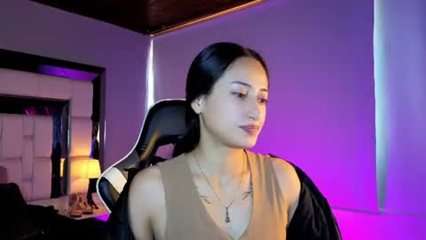 violetskinny online show from 08/03/26, 06:55