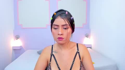 violetsmith online show from 12/03/24, 09:45