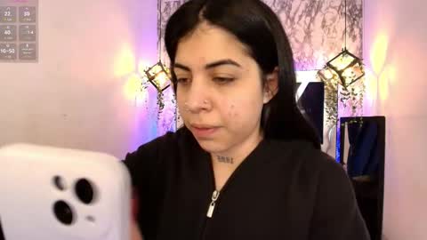 Violeta  online show from 11/11/25, 11:21