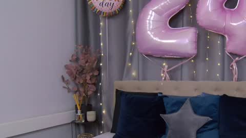 VioletSwone online show from 01/17/25, 05:42