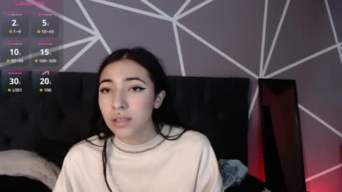 Snapshot of violett1126 chatting on 04/22/26, 03:53 1126 online show from 04/22/26, 03:53