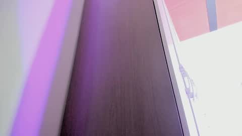 Snapshot of violett2006 chatting on 04/06/26, 11:05 violeta online show from 04/06/26, 11:05