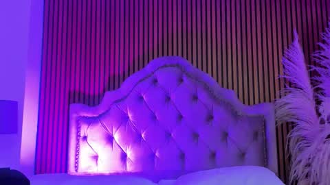 violett_hott_ online show from 02/15/26, 12:47