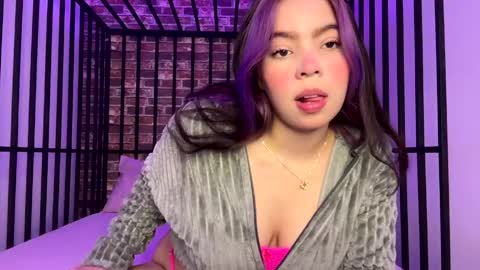 Snapshot of violett_moonx chatting on 05/30/26, 12:35 violett_moonx online show from 05/30/26, 12:35