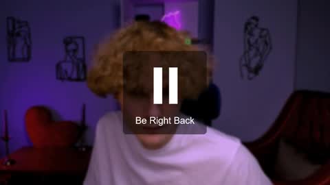 Snapshot of violett_shy chatting on 03/11/25, 10:07 violett_shy online show from 03/11/25, 10:07