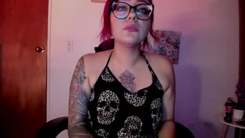 violett_sykes online show from 04/04/26, 05:49