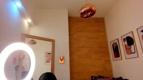 Violeta  online show from 10/26/25, 11:38