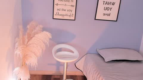 Snapshot of violetta_bold chatting on 01/26/25, 11:17 violetta_bold online show from 01/26/25, 11:17