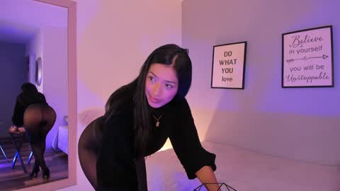 Snapshot of violetta_bold chatting on 02/05/25, 11:34 violetta_bold online show from 02/05/25, 11:34