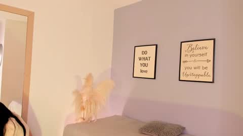 Snapshot of violetta_bold chatting on 03/06/25, 11:36 violetta_bold online show from 03/06/25, 11:36