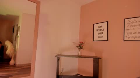 Snapshot of violetta_bold chatting on 09/10/25, 11:54 violetta_bold online show from 09/10/25, 11:54