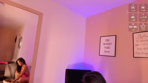 Snapshot of violetta_bold chatting on 11/06/25, 11:55 violetta_bold online show from 11/06/25, 11:55