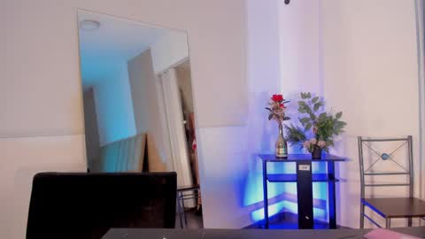 Snapshot of violetta_bold chatting on 04/28/26, 03:39 violetta_bold online show from 04/28/26, 03:39