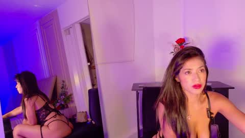 Snapshot of violetta_bold chatting on 05/19/26, 11:49 violetta_bold online show from 05/19/26, 11:49