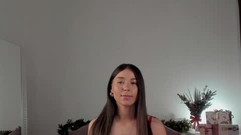 violetta_finch online show from 01/07/25, 02:19