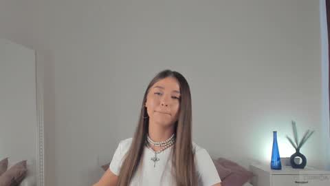 violetta_finch online show from 02/08/25, 08:20